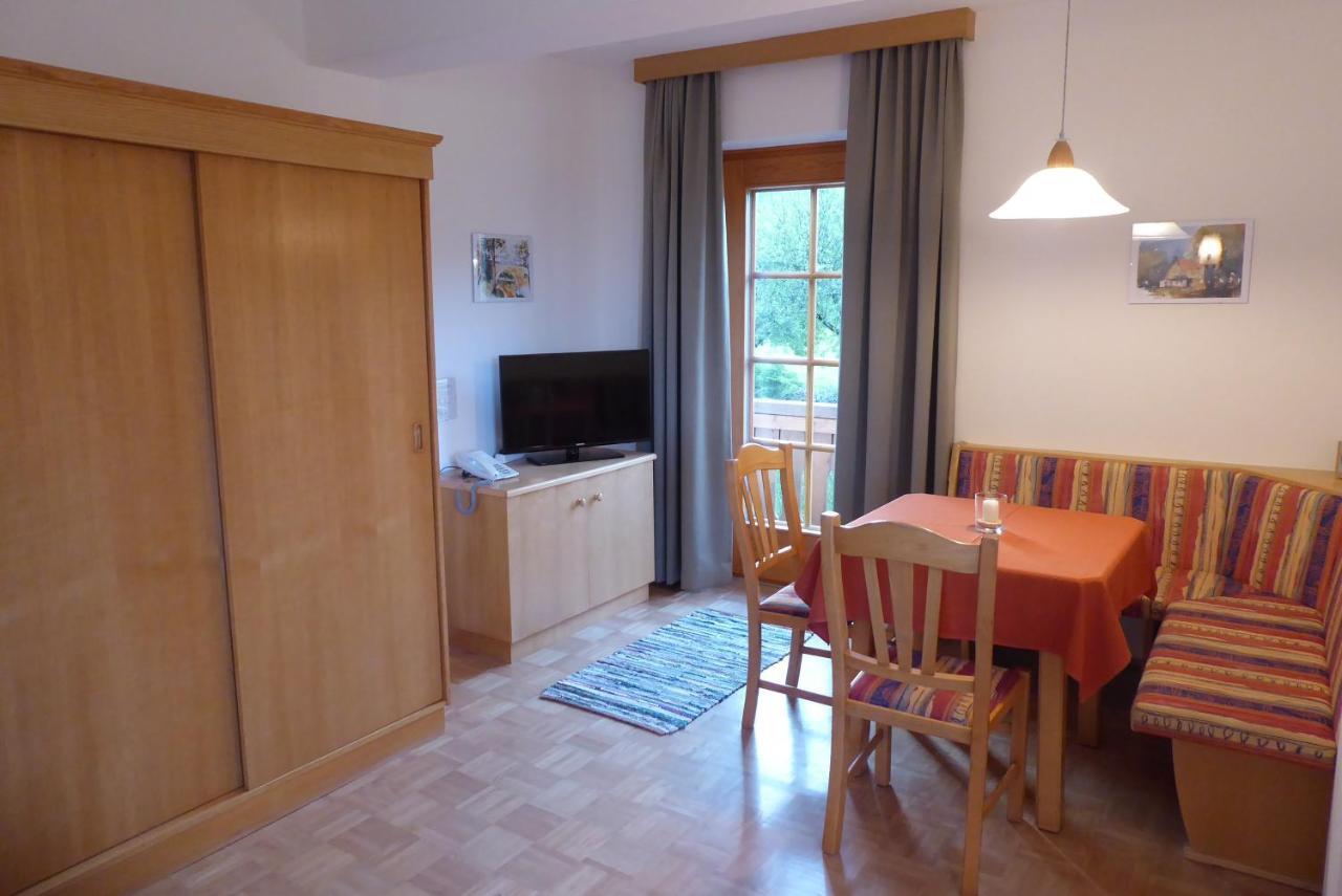 Ferienhaus Franz Weissbriach Pokoj fotografie